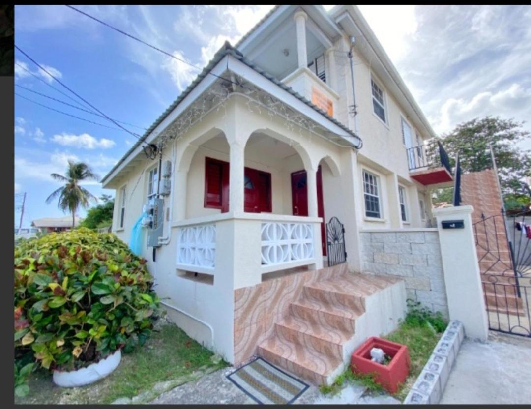 Carmen Apartment Bridgetown Dış mekan fotoğraf