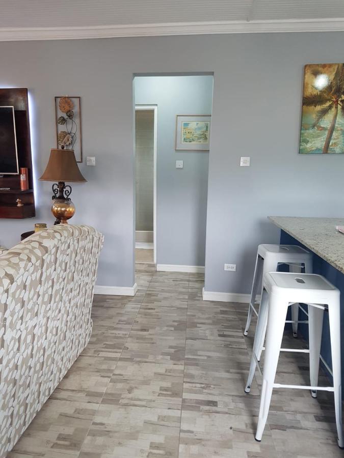 Carmen Apartment Bridgetown Dış mekan fotoğraf